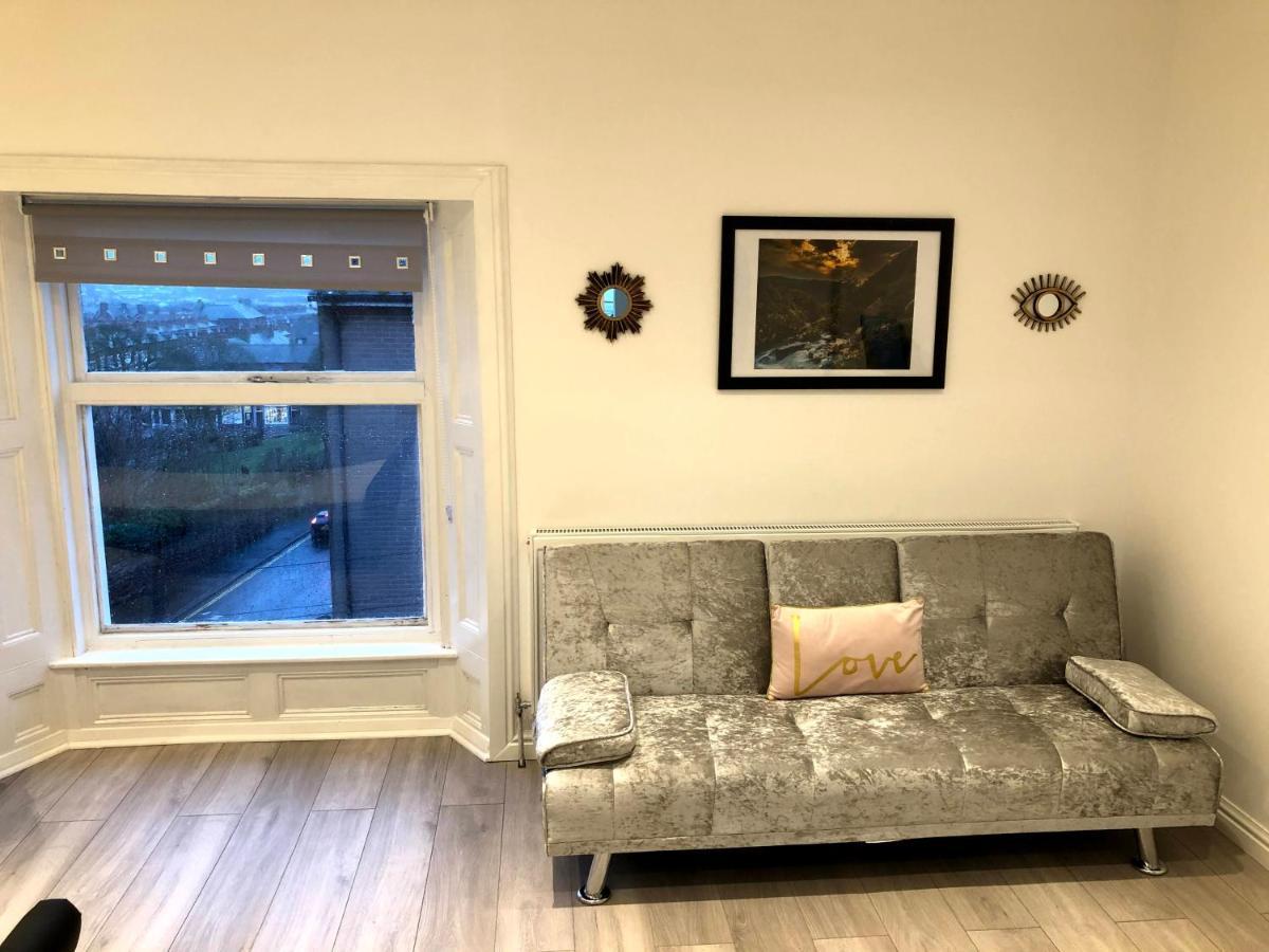 House Apartment *